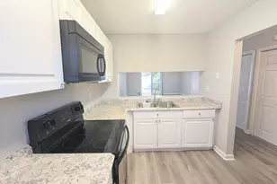 8341 Fairway Rd, Sunrise, FL 33351 - Photo 3