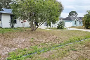 4133 SW Darien St, Port Saint Lucie, FL 34953 - Photo 3