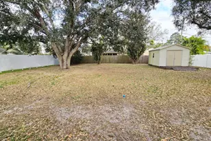 4133 SW Darien St, Port Saint Lucie, FL 34953 - Photo 5