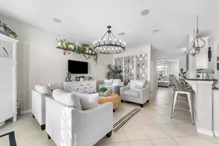 10712 Willow Oak Ct, Wellington, FL 33414 - Photo 9