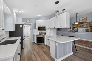 8557 SE Retreat Dr, Hobe Sound, FL 33455 - Photo 5