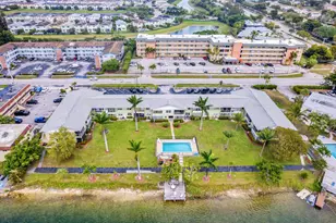 960 Crystal Lake Dr, Pompano Beach, FL 33064 - Photo 29