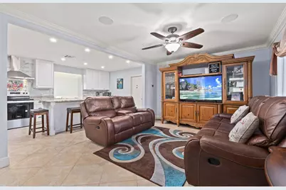 2611 S 29th Street, Fort Pierce, FL 34981 - Photo 5