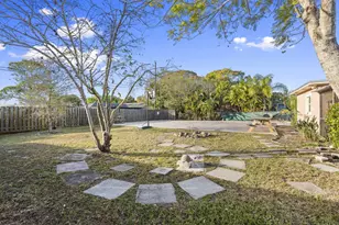 2611 S 29th St, Fort Pierce, FL 34981 - Photo 23