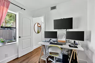 4005 Village Dr, Delray Beach, FL 33445 - Photo 17