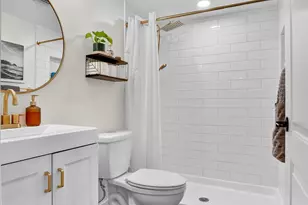 4005 Village Dr, Delray Beach, FL 33445 - Photo 19