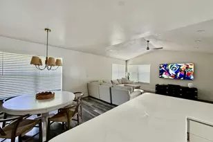 325 Knotty Wood Ln, Wellington, FL 33414 - Photo 11