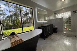 325 Knotty Wood Ln, Wellington, FL 33414 - Photo 21