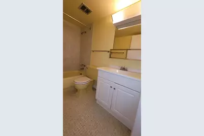 22 Golfs Edge #A, West Palm Beach, FL 33417 - Photo 13