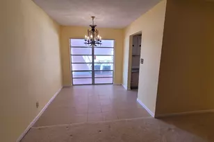 22 Golfs Edge, West Palm Beach, FL 33417 - Photo 7