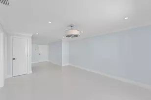 3220 Bayview Dr, Fort Lauderdale, FL 33306 - Photo 13