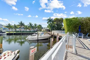 3220 Bayview Dr, Fort Lauderdale, FL 33306 - Photo 17