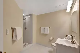 600 Uno Lago Dr, Juno Beach, FL 33408 - Photo 29