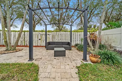 5690 Green Island Drive, Lake Worth, FL 33463 - Photo 21