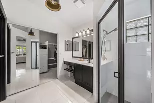 5690 Green Island Dr, Lake Worth, FL 33463 - Photo 11