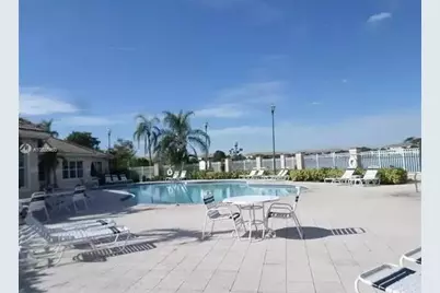 5045 Wiles Road #308, Coconut Creek, FL 33073 - Photo 3