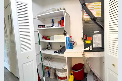 63 Windsor C, West Palm Beach, FL 33417 - Photo 11