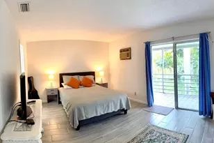 63 Windsor C, West Palm Beach, FL 33417 - Photo 3
