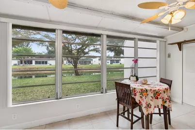 136 Lake Rebecca Drive, West Palm Beach, FL 33411 - Photo 43