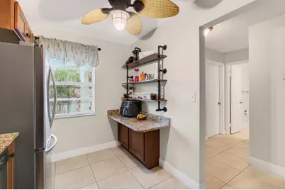 136 Lake Rebecca Drive, West Palm Beach, FL 33411 - Photo 17