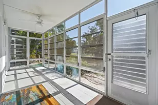 2929 SE Ocean Blvd, Stuart, FL 34996 - Photo 21