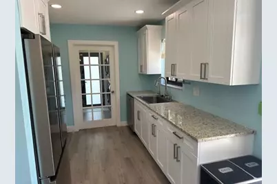 907 SE Lake Street, Stuart, FL 34994 - Photo 13