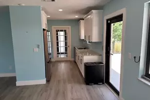 907 SE Lake St, Stuart, FL 34994 - Photo 15