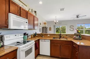 2536 Creekside Dr, Fort Pierce, FL 34981 - Photo 3