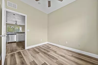 1982 Freeport Lane, Riviera Beach, FL 33404 - Photo 9