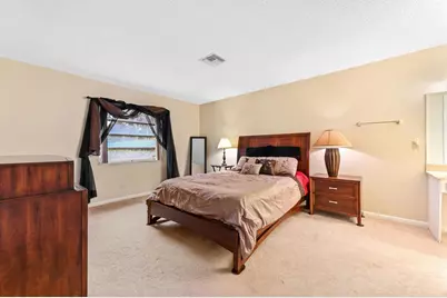 13988 Via Flora #B, Delray Beach, FL 33484 - Photo 19