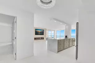 5510 N Ocean Dr, Singer Island, FL 33404 - Photo 11