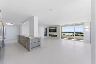 5510 N Ocean Dr, Singer Island, FL 33404 - Photo 7