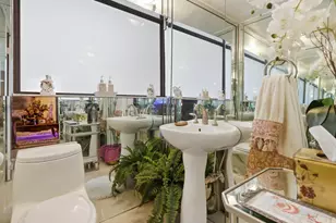 7445 N Augusta Dr, Hialeah, FL 33015 - Photo 29