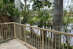 7445 N Augusta Dr, Hialeah, FL 33015 - Photo 17