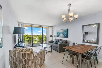 1830 Embassy Drive #604, West Palm Beach, FL 33401 - Photo 3