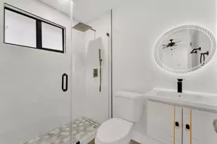 2428 NW 28th St, Miami, FL 33142 - Photo 11