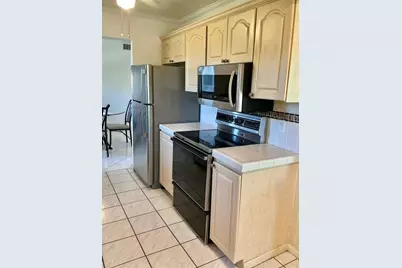 8000 Lagos De Campo Boulevard #A-204, Tamarac, FL 33321 - Photo 3