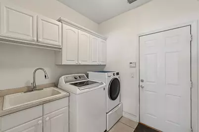 1112 SE Strathmore Drive, Port Saint Lucie, FL 34952 - Photo 21