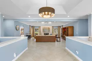 110 Glenbrook Ct, Atlantis, FL 33462 - Photo 11