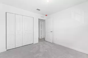 4250 Lagoon Shore Dr, Lake Worth, FL 33467 - Photo 15