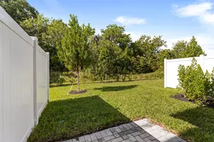 4250 Lagoon Shore Dr, Lake Worth, FL 33467 - Photo 27