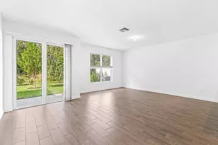 4250 Lagoon Shore Dr, Lake Worth, FL 33467 - Photo 11