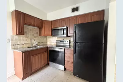 1916 SW 11th Street #12, Fort Lauderdale, FL 33312 - Photo 5
