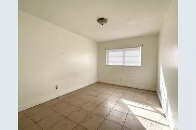 1916 SW 11th Street #12, Fort Lauderdale, FL 33312 - Photo 9