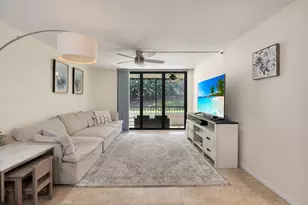 2070 Homewood Blvd, Delray Beach, FL 33445 - Photo 15