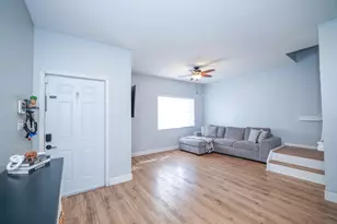 16616 NW 72nd Ct, Hialeah, FL 33014 - Photo 5