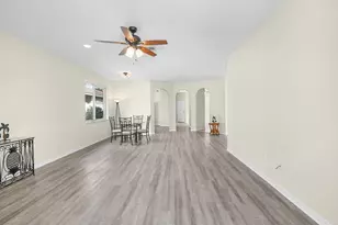 10033 SW Stonegate Dr, Port Saint Lucie, FL 34987 - Photo 9