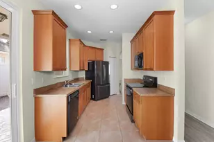 10033 SW Stonegate Dr, Port Saint Lucie, FL 34987 - Photo 15