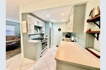 2070 Cornwall D, Boca Raton, FL 33434 - Photo 7