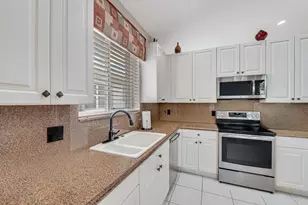 8878 Via Tuscany Dr, Boynton Beach, FL 33472 - Photo 15